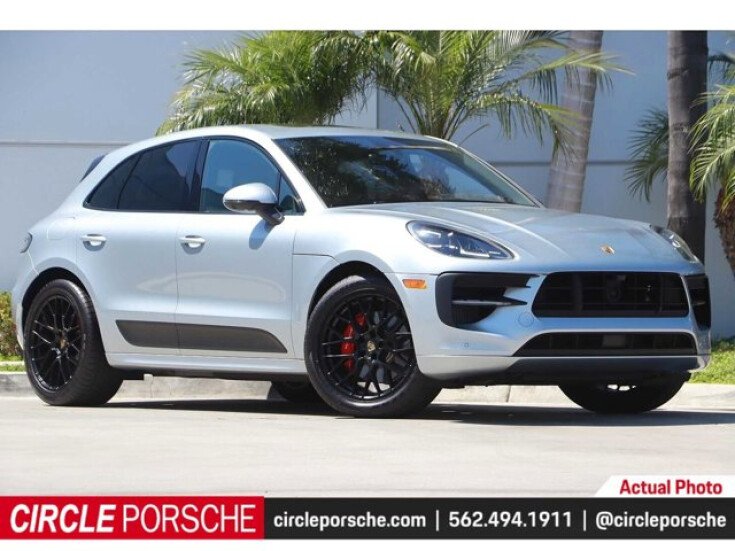 Thumbnail Photo undefined for New 2021 Porsche Macan GTS
